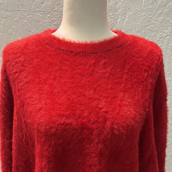 Sam&Joe Red Sweater - Picture 2 of 10